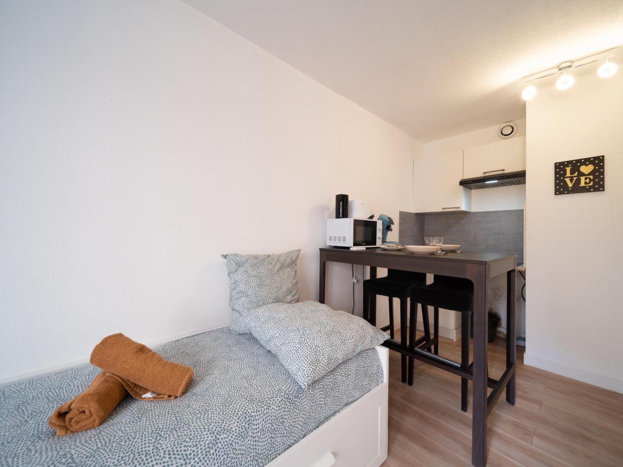 Equipe A 6min De La Gare St Charles Apartment *