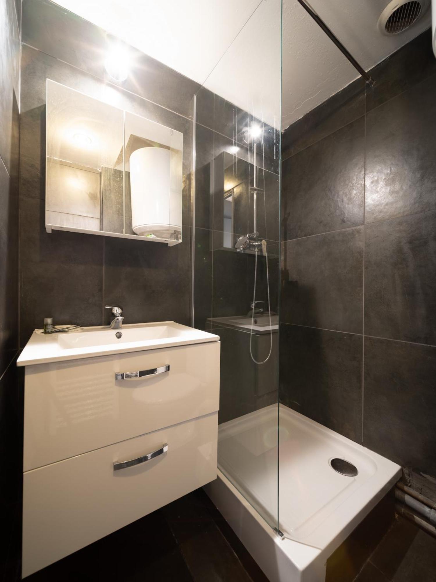 Equipe A 6min De La Gare St Charles Apartment *