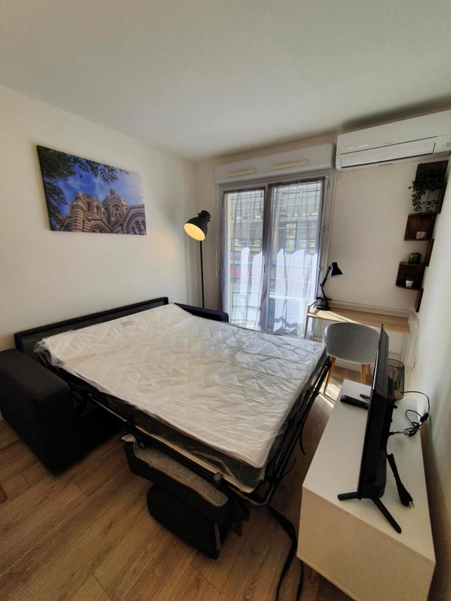 Equipe A 6min De La Gare St Charles Apartment *