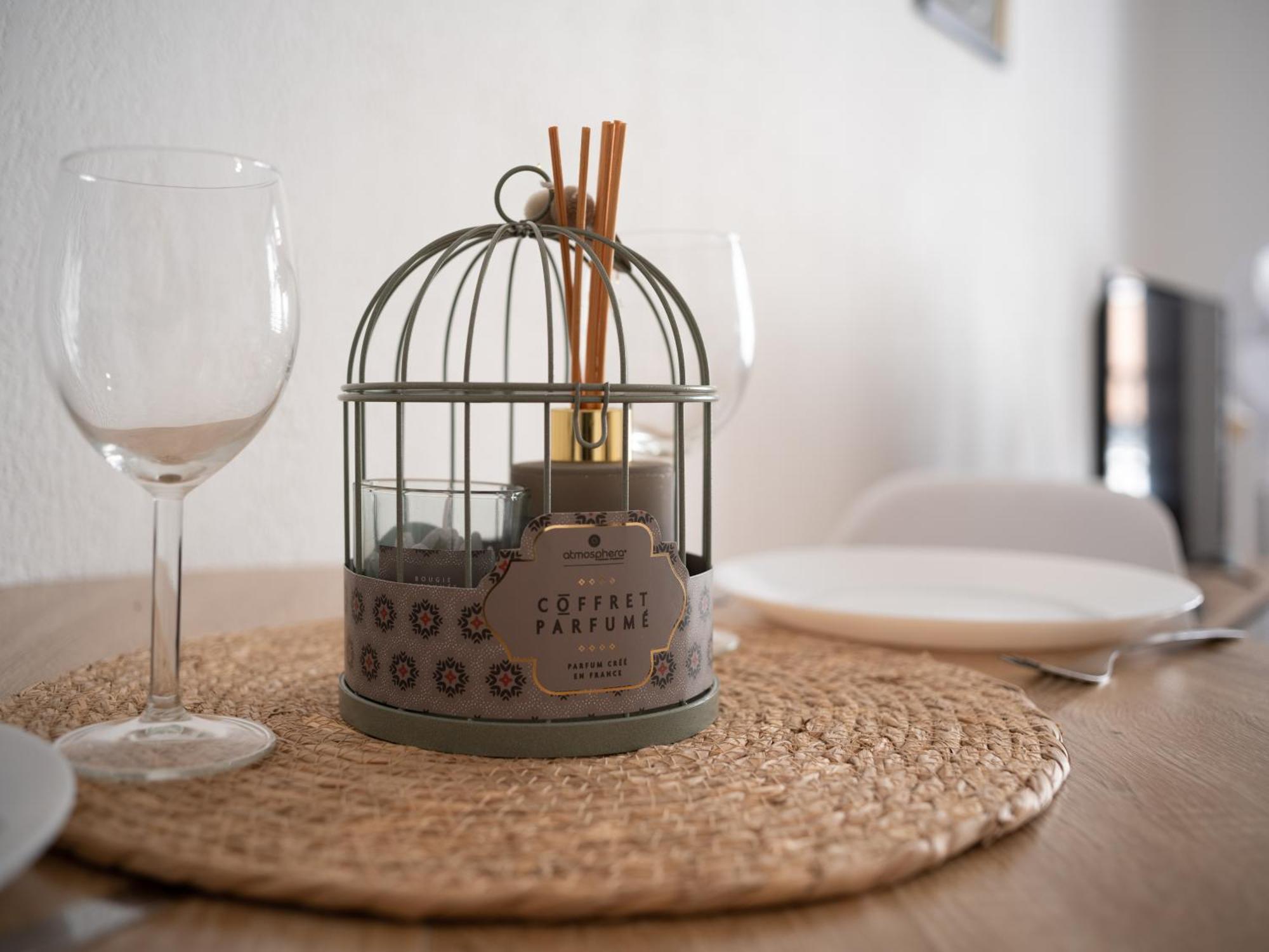 Equipe A 6min De La Gare St Charles Apartment *